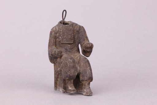 明坐姿铜像