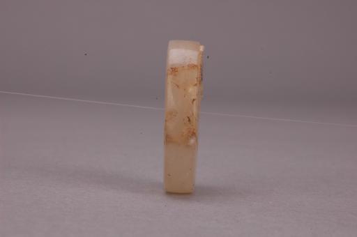 新石器时代大溪文化中期玉玦