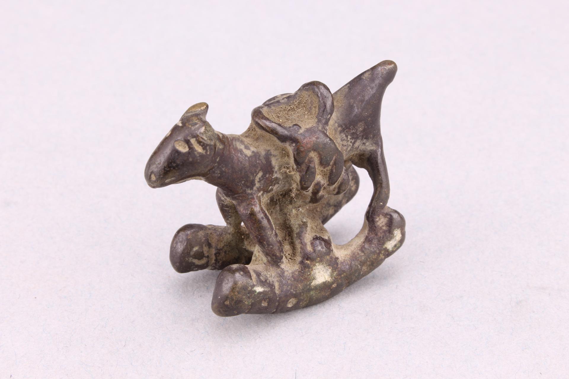 中华民国木马型铜饰件