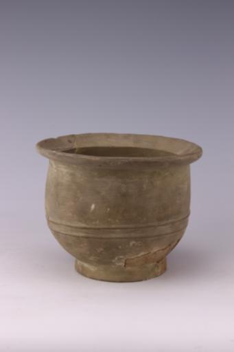 新石器时代屈家岭文化夹砂黑陶甑