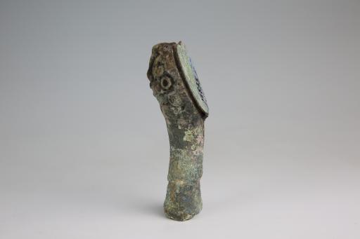 周蹄形圆雕兽面纹铜鼎足