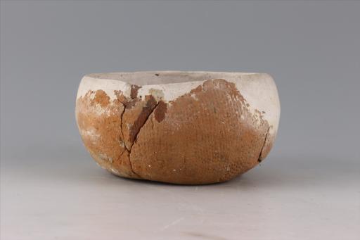 新石器时代大溪文化敛口弧腹平底夹砂红陶钵