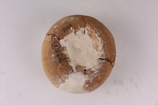 新石器时代大溪文化敛口弧腹平底夹砂红陶钵