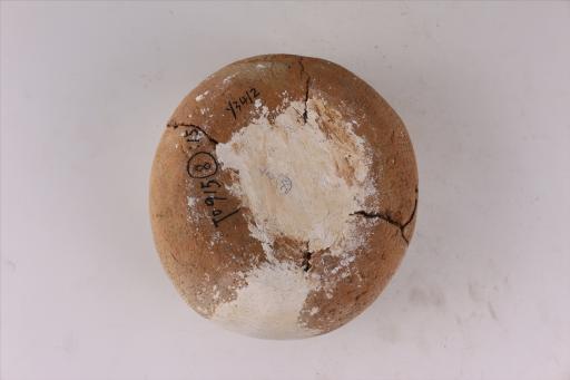 新石器时代大溪文化敛口弧腹平底夹砂红陶钵