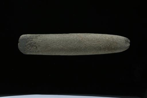 周弧顶弧刃灰色石凿