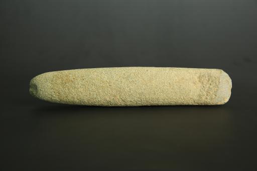 周弧顶弧刃灰色石凿