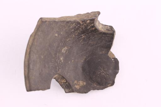 新石器时代大溪文化刻划符号夹砂黑陶圈足