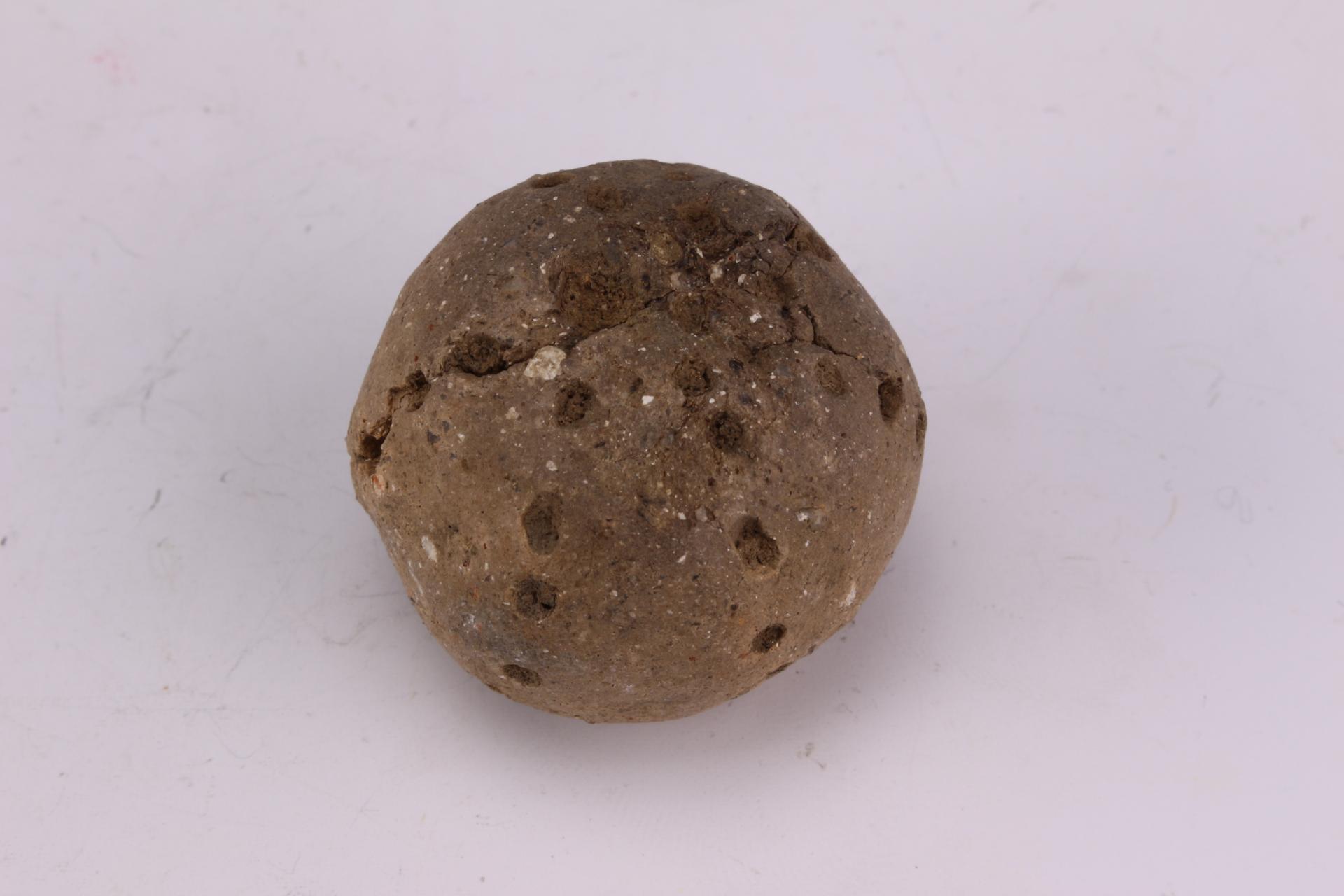 新石器时代大溪文化夹砂褐陶球