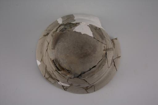 新石器时代屈家岭文化浅腹高圈足泥质灰陶豆