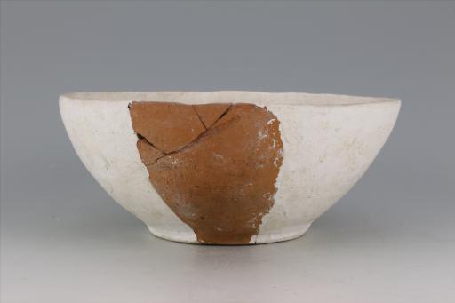 新石器时代屈家岭文化弧腹假圈足泥质红陶碗