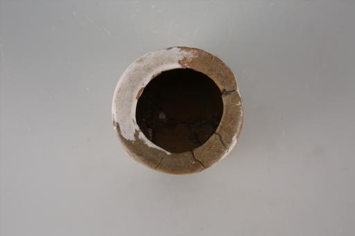 新石器时代大溪文化侈口短束颈鼓腹平底红褐陶罐