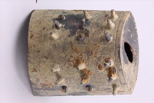 西周晚期雷纹铜甬钟