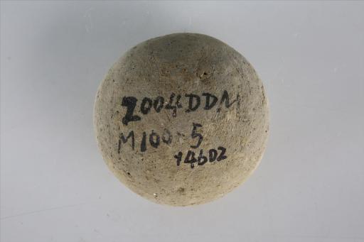 东汉敛口扁折腹圜底泥质灰陶釜