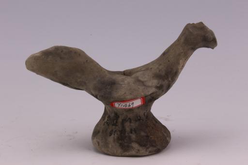 东汉夹砂灰陶鸽