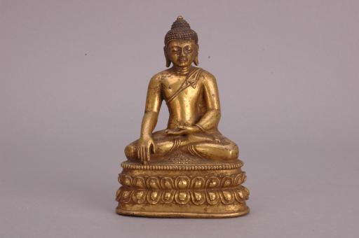 明红铜鎏金释迦牟尼佛