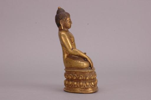 明红铜鎏金释迦牟尼佛