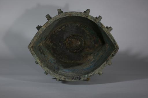 西周晚期雷纹铜甬钟