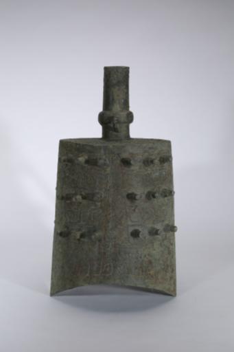 西周晚期雷纹铜甬钟