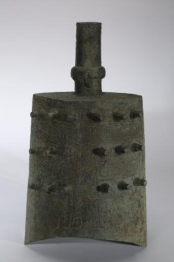 西周晚期雷纹铜甬钟