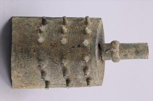 西周晚期雷纹铜甬钟