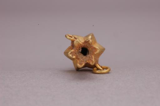 元宝瓶式金笄