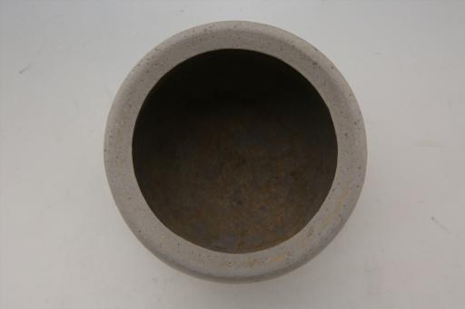 东汉直口筒形腹削棱夹细砂灰陶井