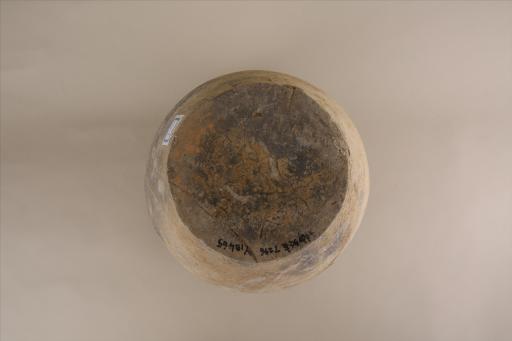 南朝敛口短颈鼓腹平底双耳叶脉纹绳纹泥质灰黄陶罐