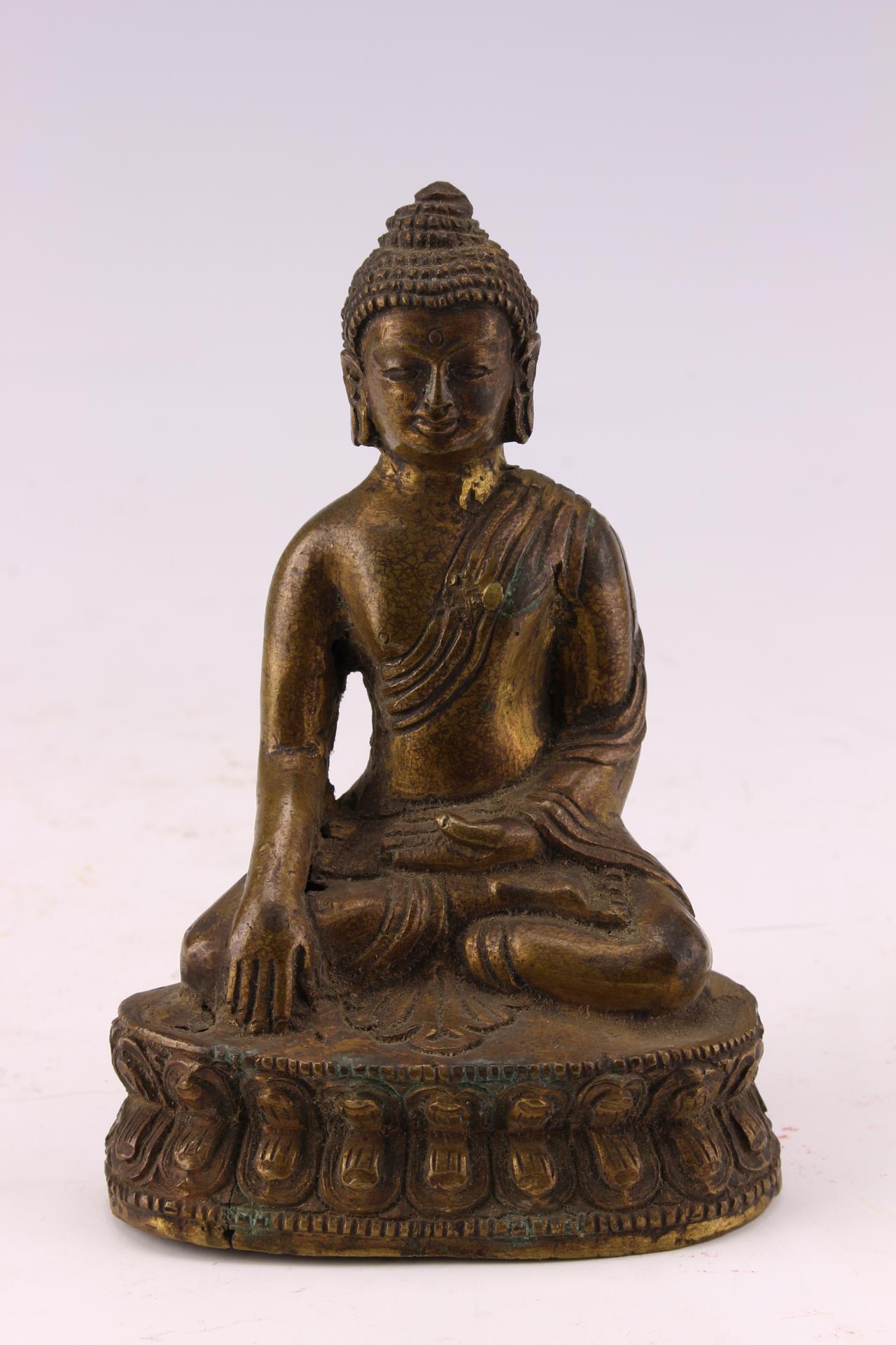清黄铜释迦牟尼佛