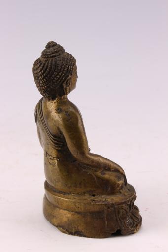 清黄铜释迦牟尼佛