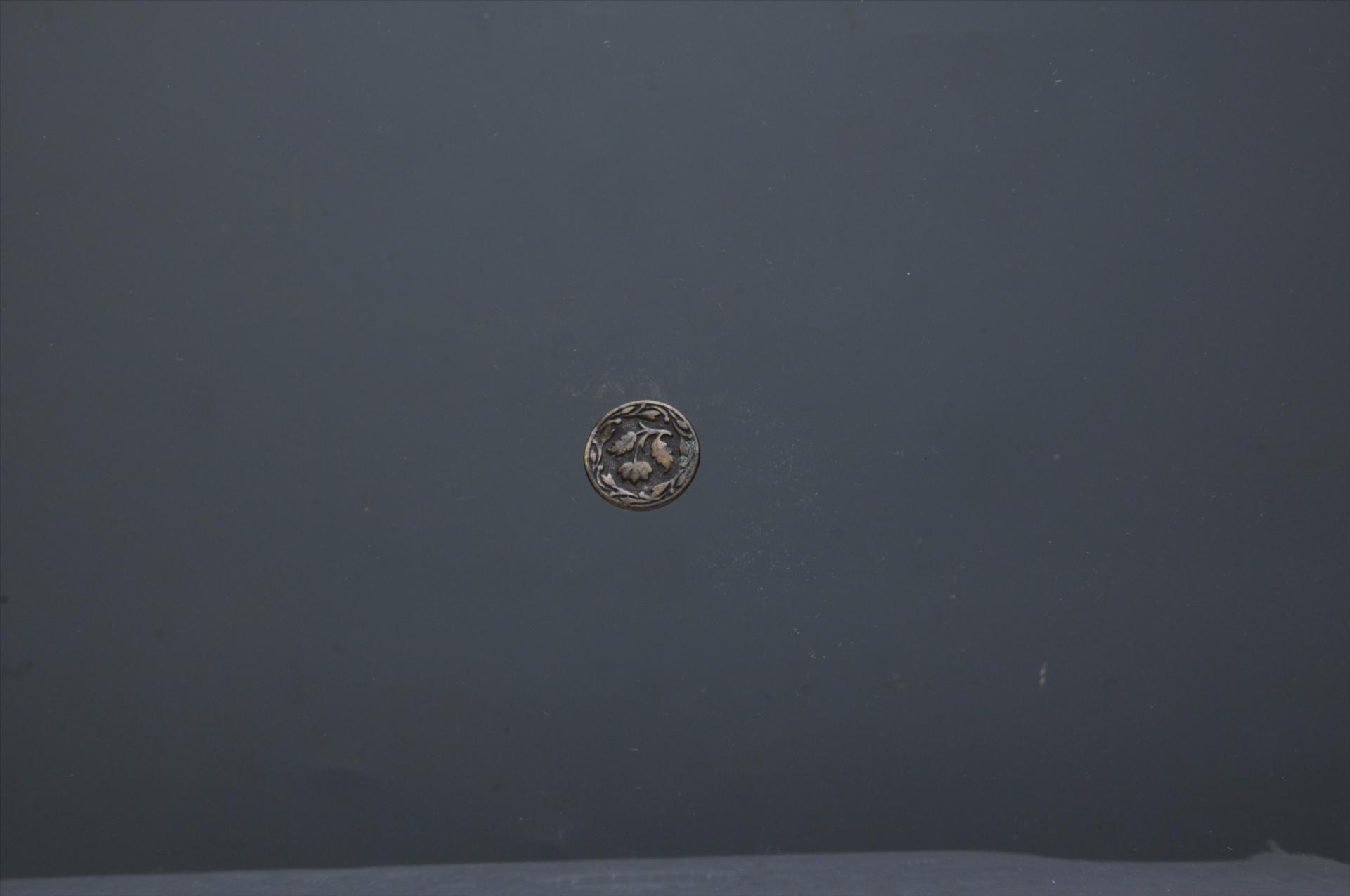 中华民国桥钮菊花纹铜纽扣