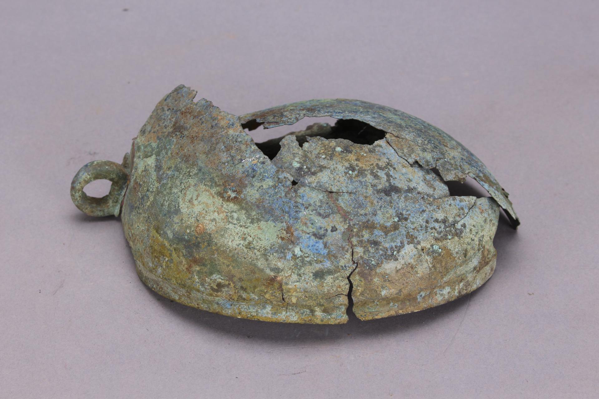 春秋晚期环耳铜鉌口