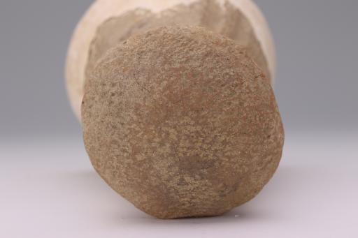 新石器时代城背溪文化戳印纹红陶支座