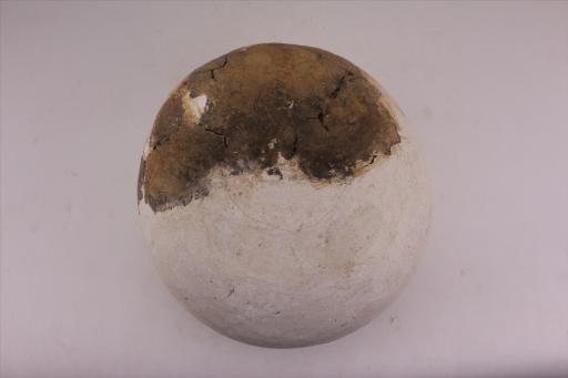 新石器时代城背溪文化敛口深直腹平底夹砂褐陶钵