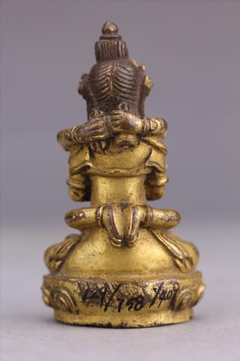 清红铜鎏金双身大持金刚像