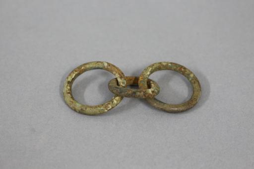 战国时期卷云纹三连铜环