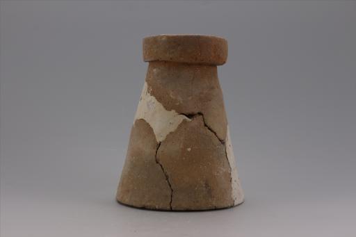 新石器时代屈家岭文化红陶支座