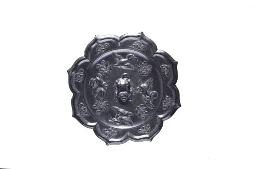 唐四鸟莲花铜镜