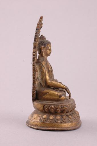 明红铜鎏金释迦牟尼佛