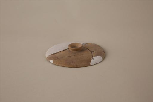 新石器时代屈家岭文化泥质橙黄陶器盖