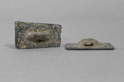 战国时期梯形桥钮铜马达