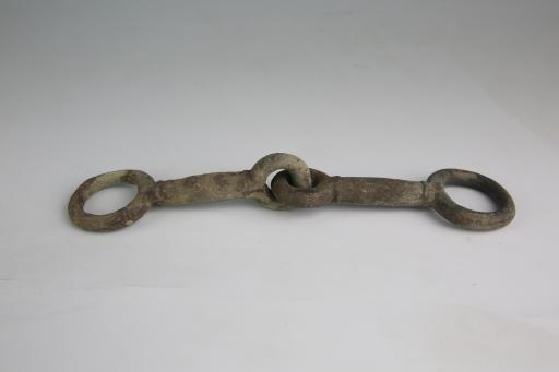 战国时期套环铜马衔