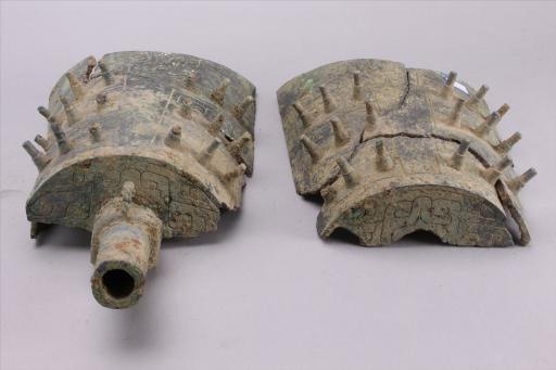 西周晚期雷纹铜甬钟