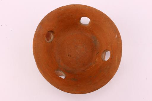 新石器时代大溪文化刻划符号夹砂内黑外红陶圈足