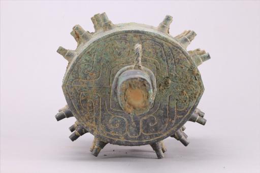 西周晚期雷纹铜甬钟