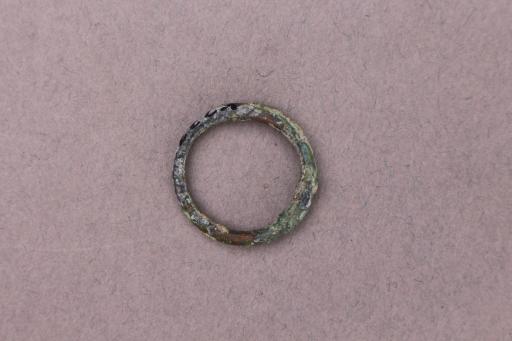 西汉铜环 