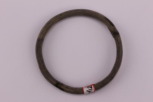新石器时代屈家岭文化夹砂黑陶环