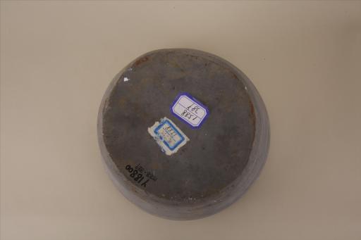 东汉敛口圆唇凹沿斜弧腹平底圆形仓门凹弦纹泥质灰陶仓