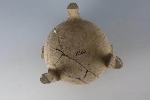 东汉子母敛口弧腹圜底方耳矮蹄足红彩弧顶盖泥质灰陶鼎