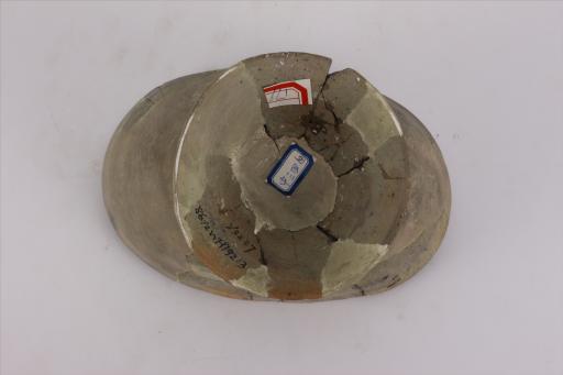 新石器时代大溪文化敞口弧腹圈足泥质灰陶碗