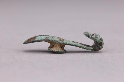 战国时期琵琶形铜带钩